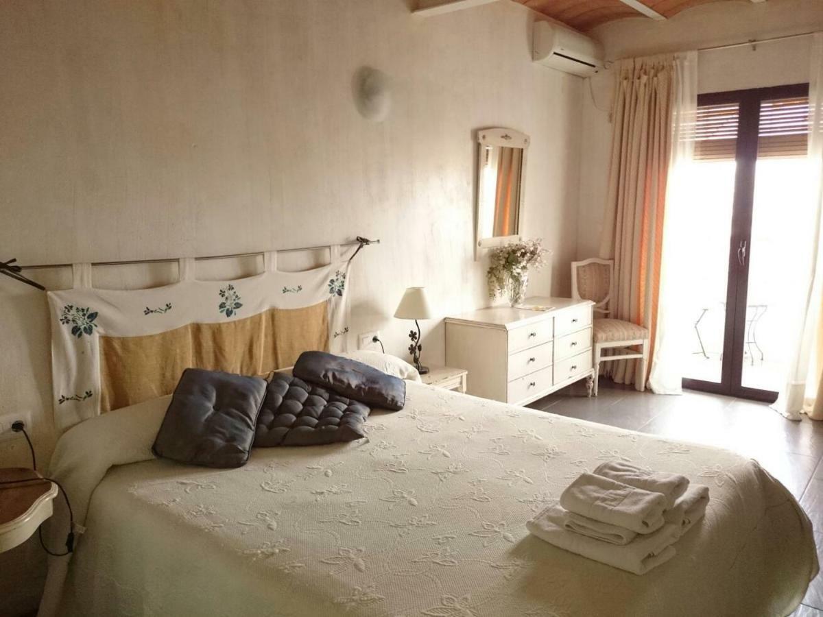 פינוס חניל Hotel Finca Aldabra מראה חיצוני תמונה